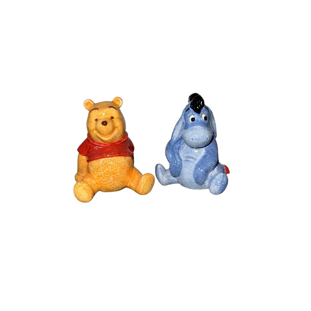 Disney Pooh & Eeyore Salt & Pepper Shakers – Brand New